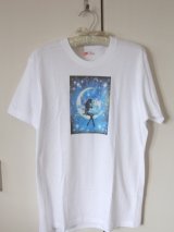 画像: フェアリー＆ムーン絵柄のＴシャツ